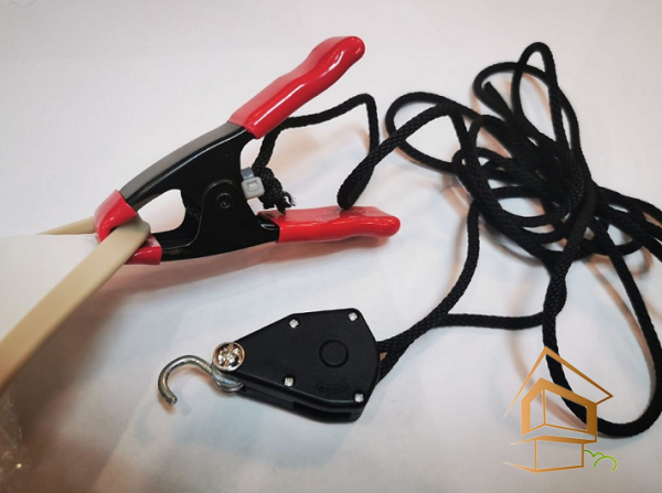 "Третья рука" - -