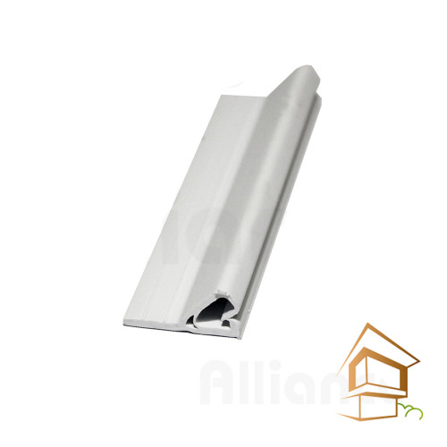 ПРИЩЕПКА стеновая (белая) 2,0 м