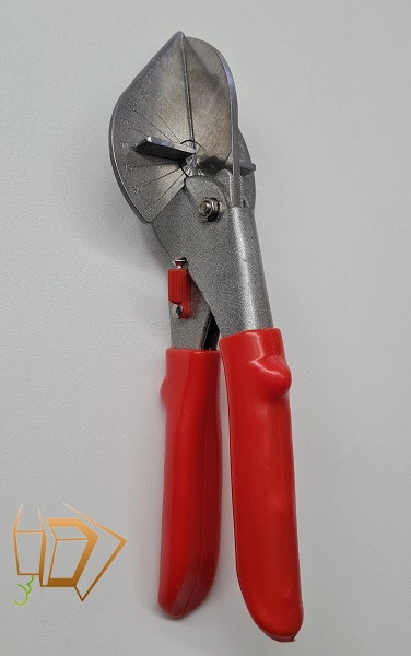 | ножницы для ПВХ, зарезание ПВХ профиля, инструмент для ПВХ Ножницы для зарезания ПВХ профиля и вставки - -